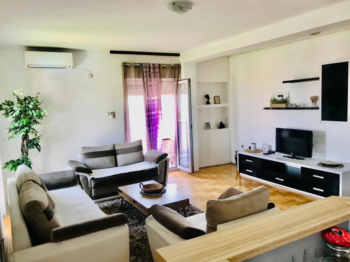 City View & Pool Apartment Ni 외부 사진